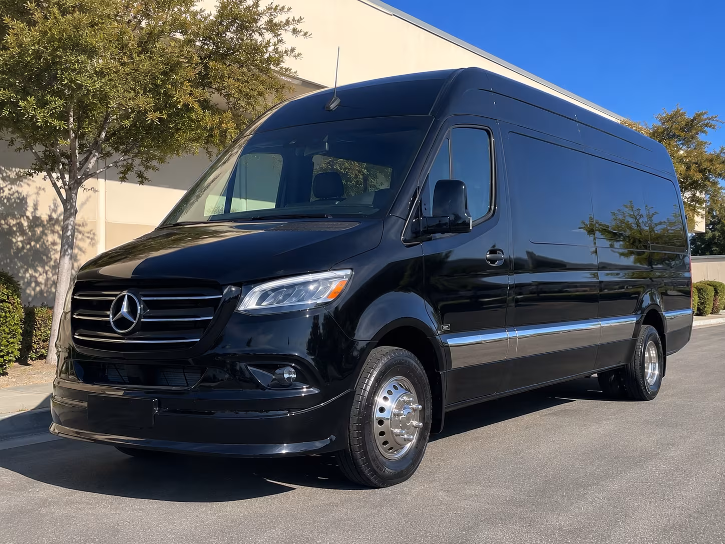 santa maria sporting event transportation onboard seating