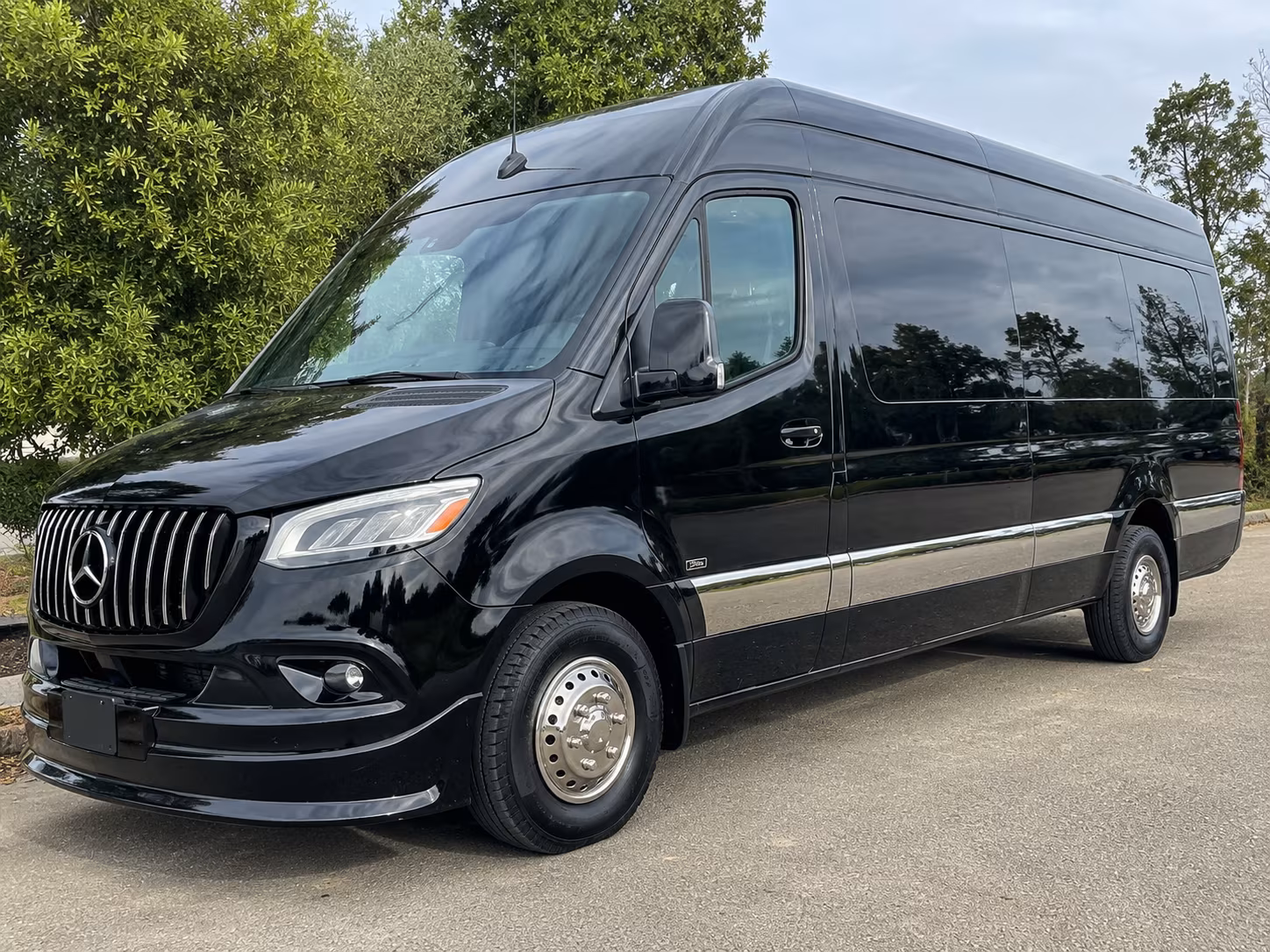 Santa Maria Wine Tour & Brewery Transportation